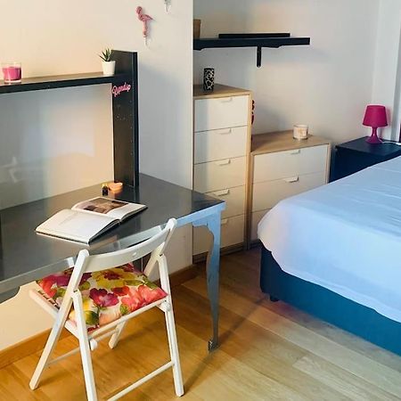 Ampola Home “Flamingo” Milan Bagian luar foto