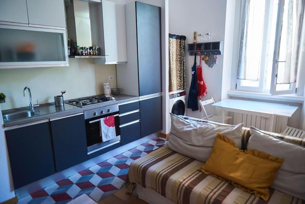 Ampola Home “Flamingo” Milan Bagian luar foto